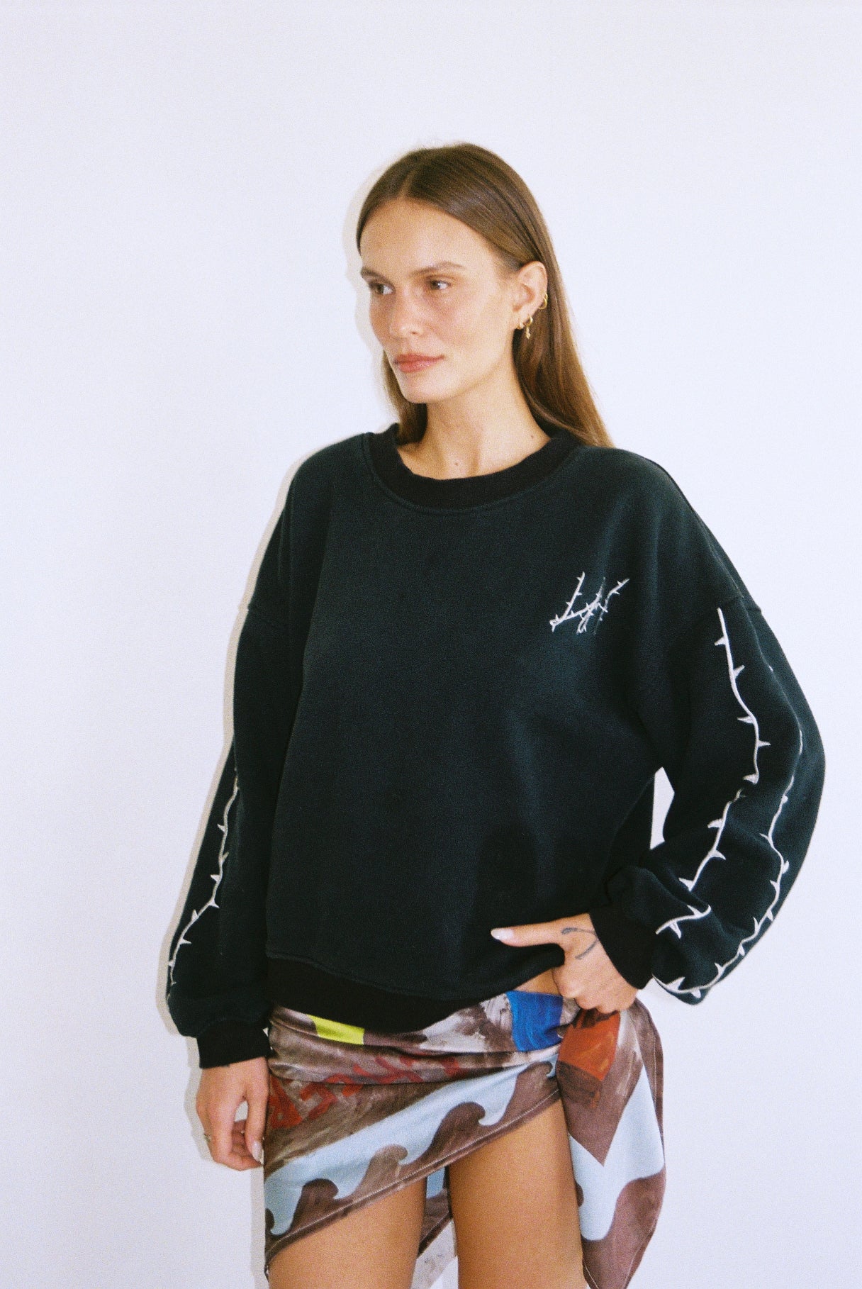 VIOLET FLAME SWEATER - Black