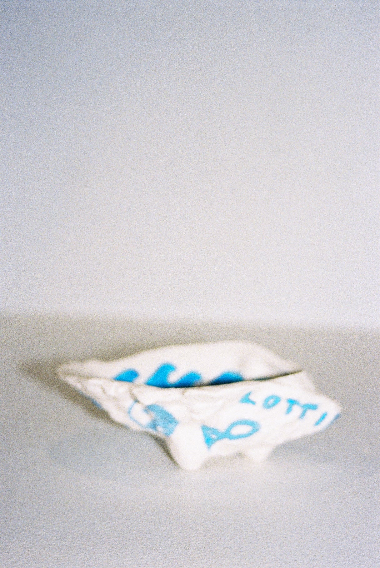 1 INCENSE HOLDER - BLUE OYSTER
