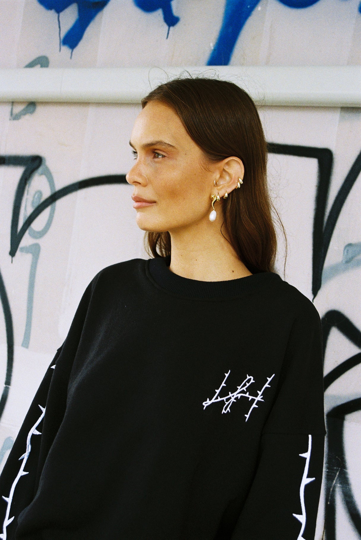 VIOLET FLAME SWEATER - Black