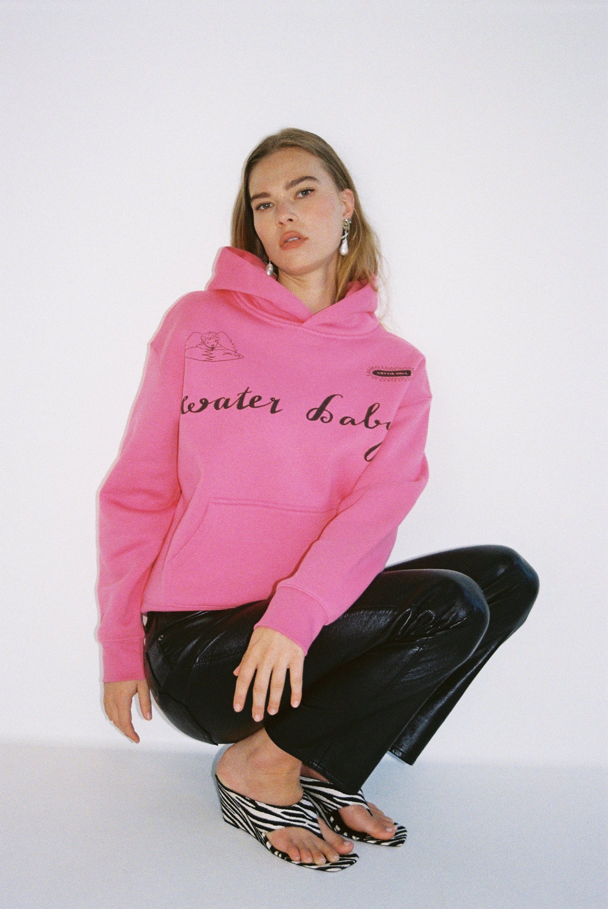 WATER BABY Hoodie - Pink